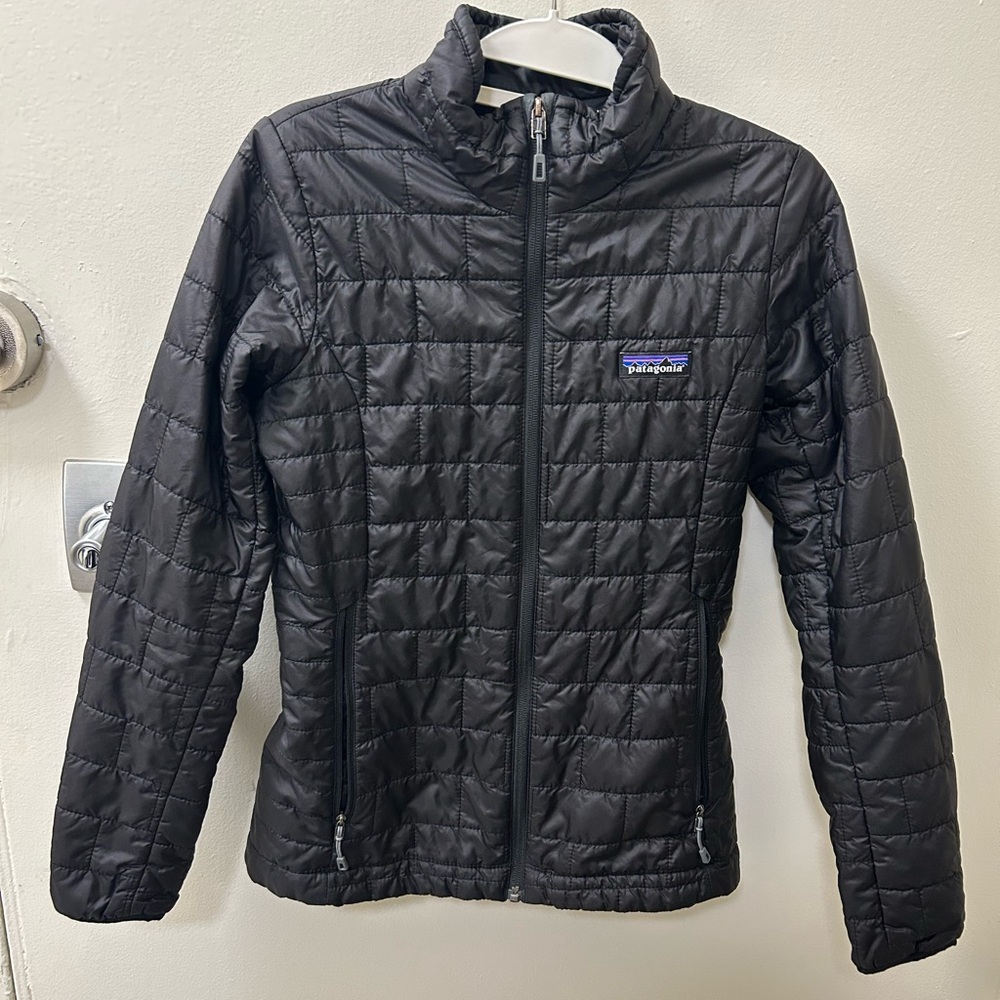 Patagonia Women's Black Puffer Jacket